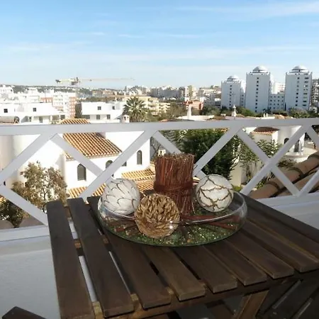 Praia Da Rocha | Condominio Vila Rosa Apartment